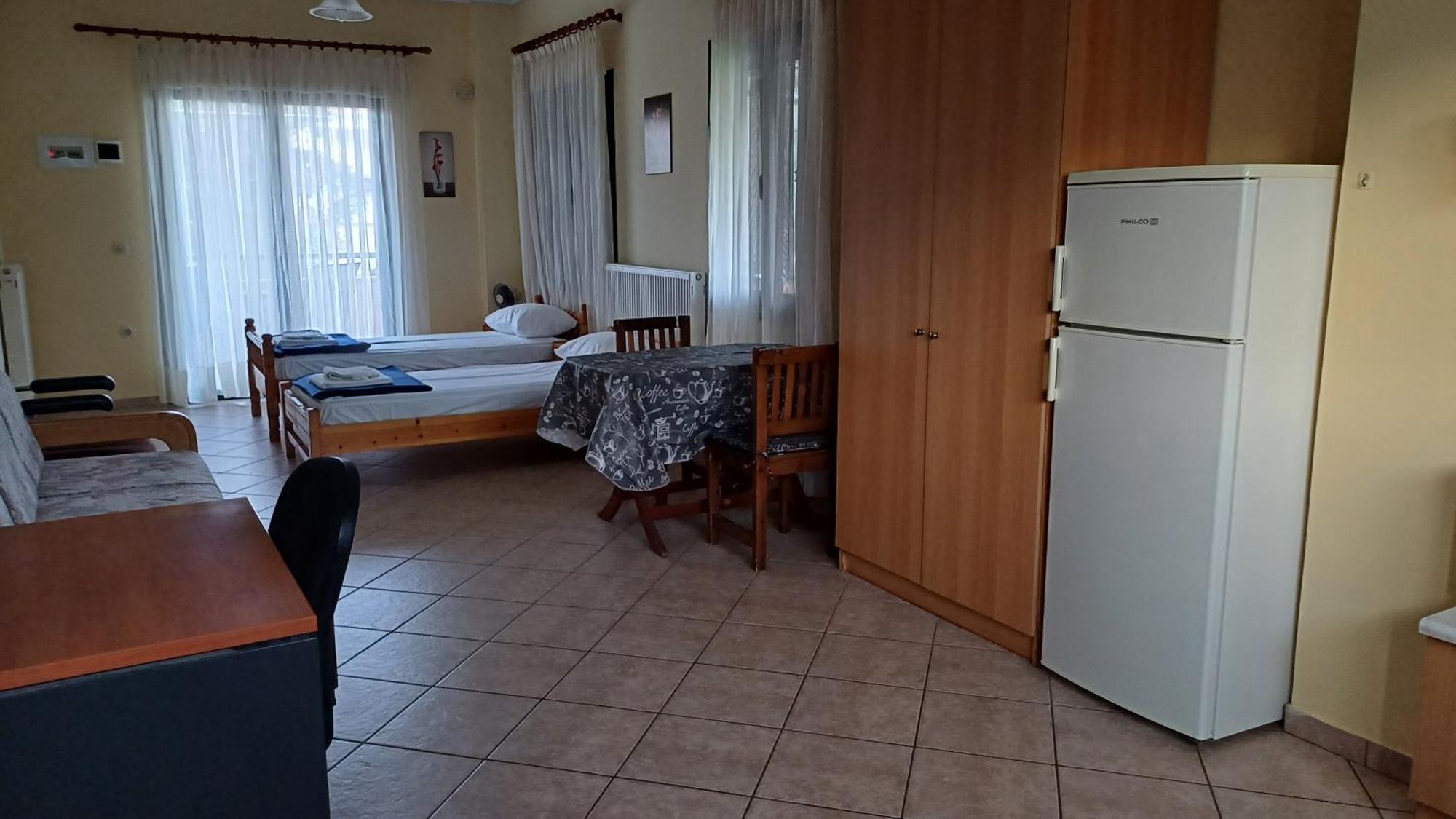 Studio Apartments Eirini Πύργοι Θέρμης Εξωτερικό φωτογραφία